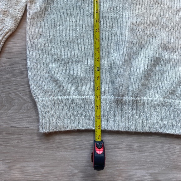 Gap Sweater - Medium - Picture 5 of 6